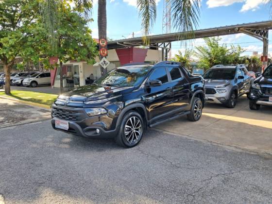 FIAT TORO 2.0 16V TURBO DIESEL ULTRA 4WD AT9